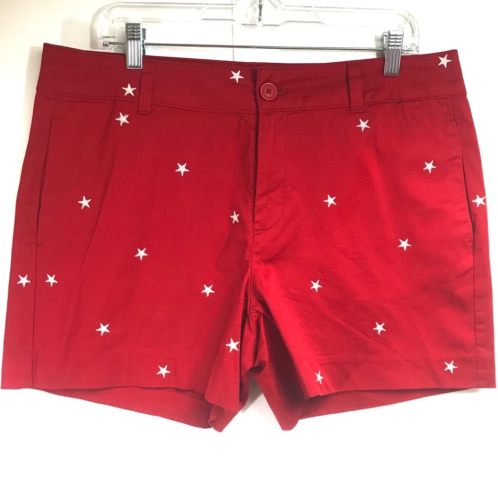NWOT St. John’s Bay Red Shorts With Star Pattern